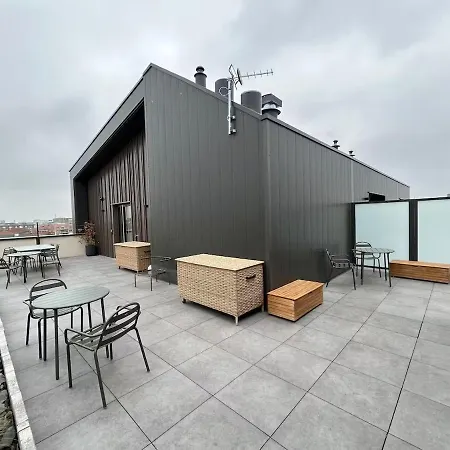 Sharies Equipe C201 Апартаменты